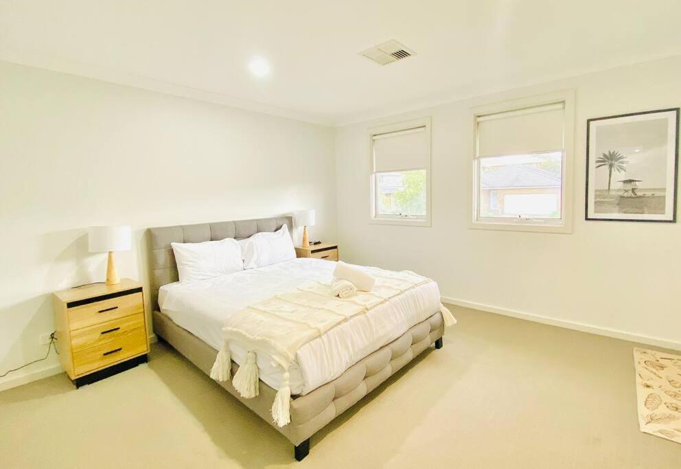 Kellyville 5Br Near Park And Shopping Mall Eksteriør bilde